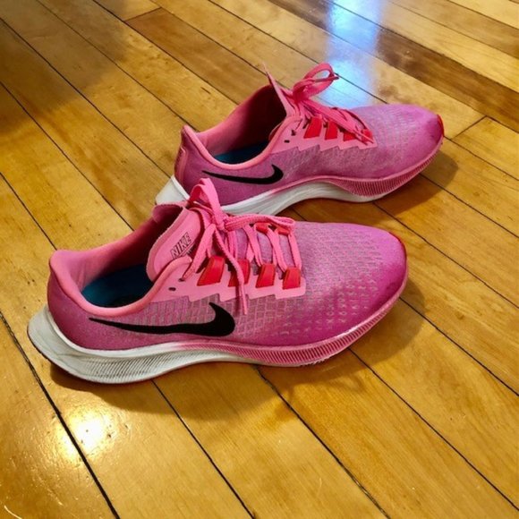 Nike Air Zoom Pegasus 37 Women's Running Shoe - Picture 2 of 6